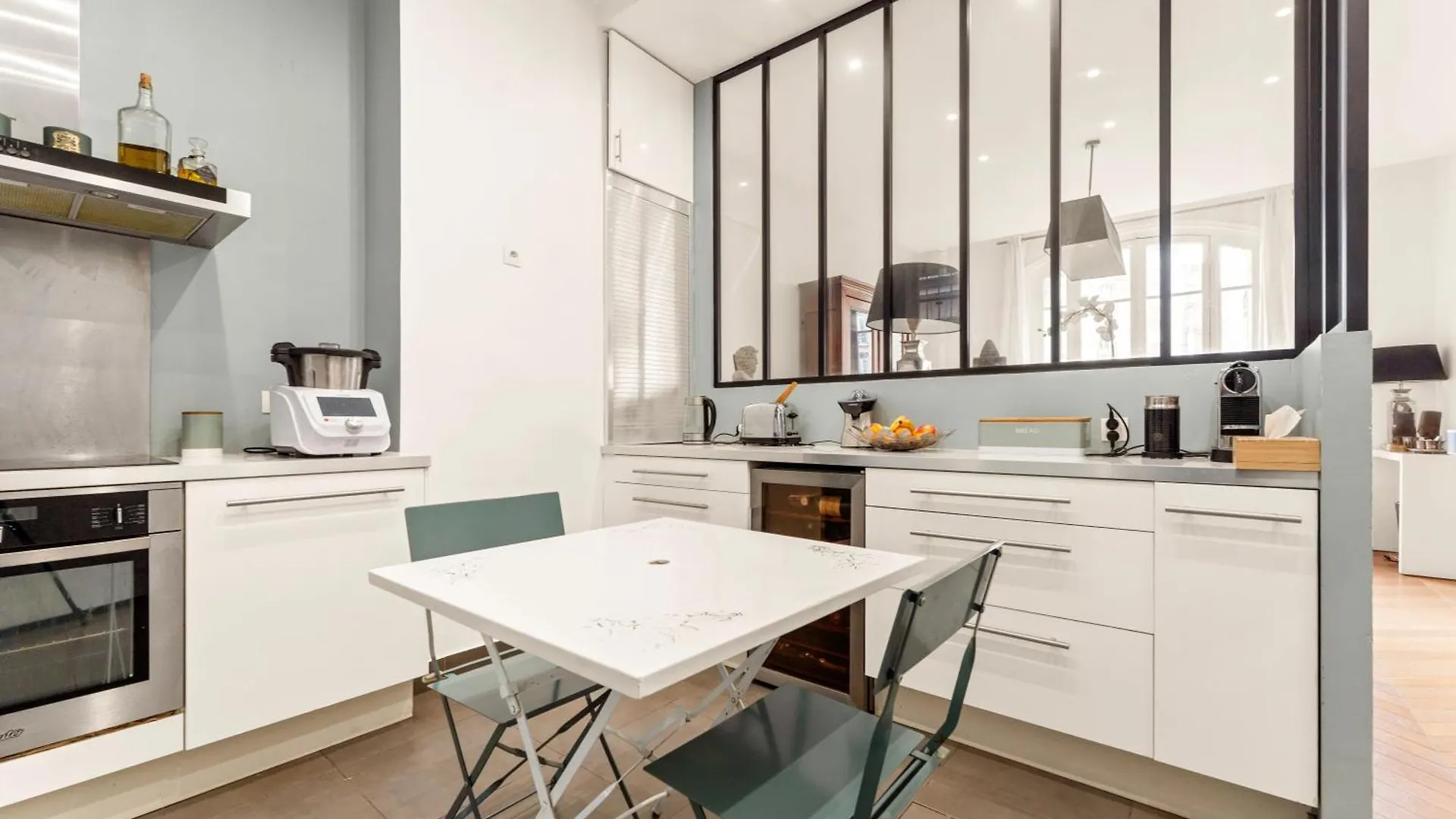 Apartment Ecole Militaire *